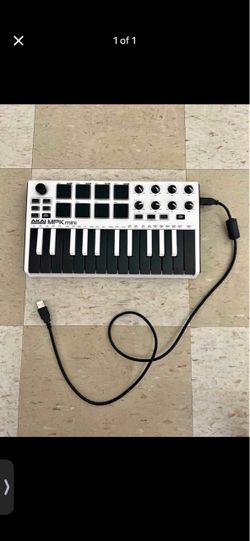 Akai mini keyboard
