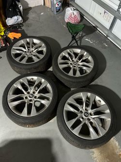 Hyundai Genesis coupe stocks 19s