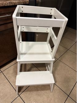 Step stool for toddler