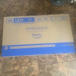 Insignia 4k TV 43”
