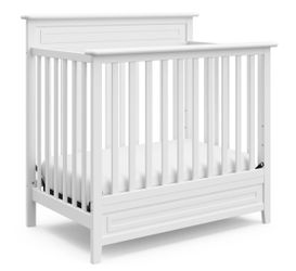 Storkcraft Petal 4-1 Convertible Mini Crib
