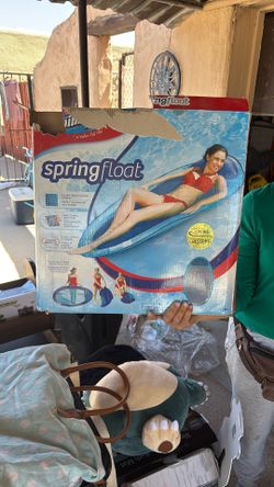 SPRING FLOAT