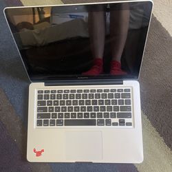 Macbook Pro A1278 (FOR PARTS) (Charging Cable Included)