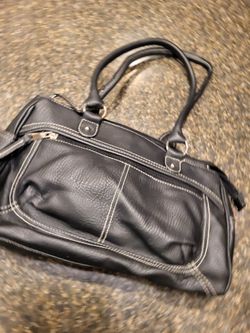 Purse black leather-look 3-zipper double strap