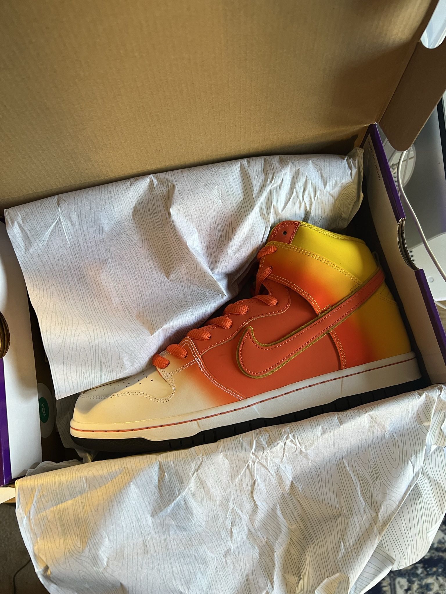 Nike Sb Dunk High Candy Corn