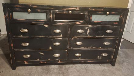 Large Black 9-Drawer Dresser, Distressed