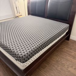 King Bed With Memory Foam Mattress 