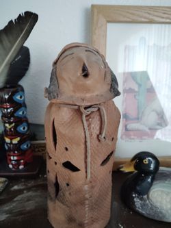 Native American art and arrowheads