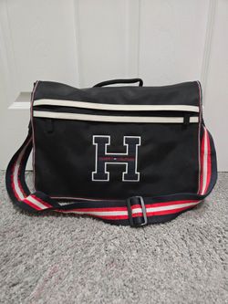 Vintage Tommy Hilfiger Messenger Bag