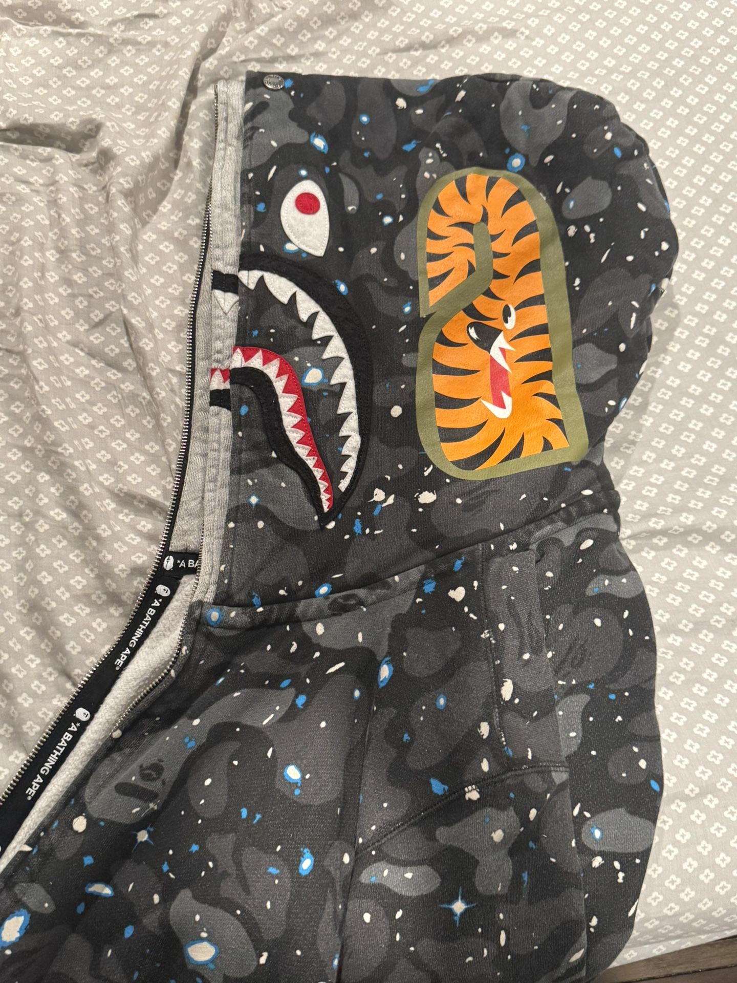 BAPE DOUBLE SHARK HOODIE GLOW IN THE DARK SZ M