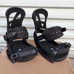 Burton Scribe EST snowboard bindings women’s large