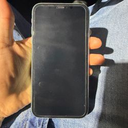 iPhone 11 128gb good condition