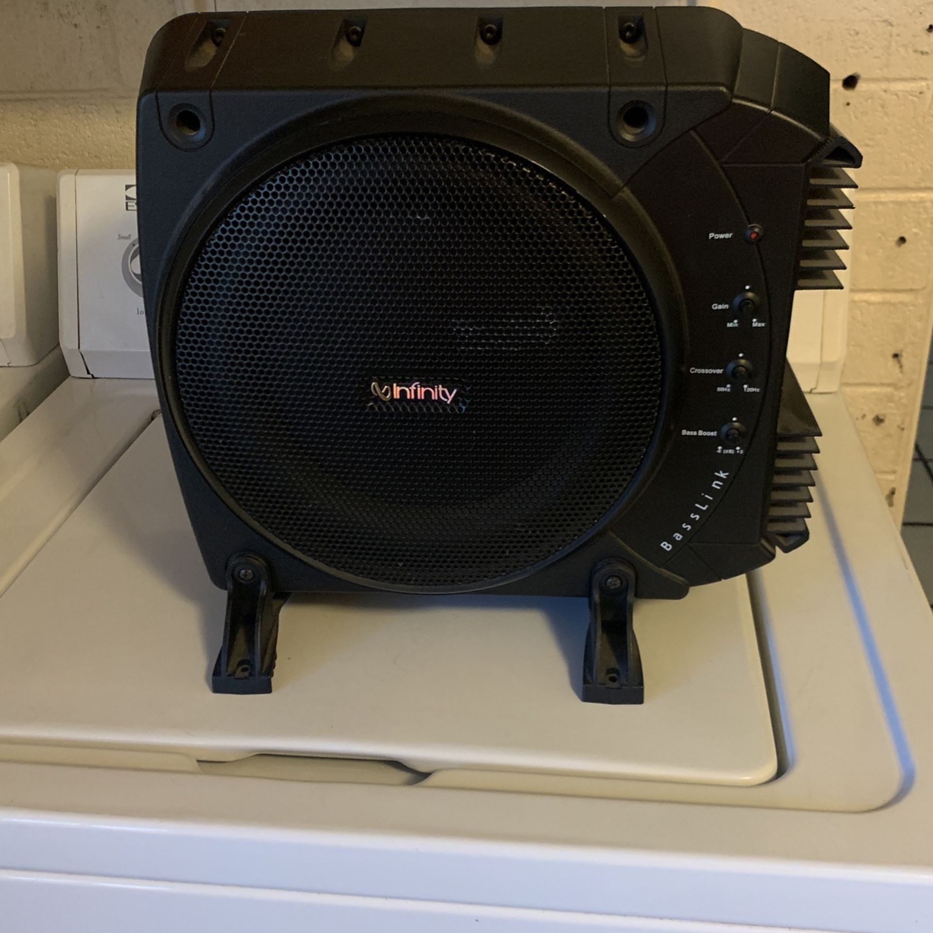 Infinity Basslink subwoofer and 10” sub/car audio system