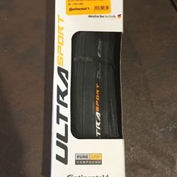 Continental Ultra Sport III Tire