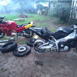 2 Motorcycle 1000cc An A 250 Cc 