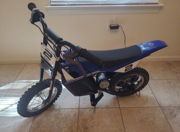 Razor Electric Dirt Bike. 