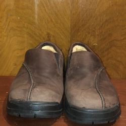 UGG Men’s Leather Shoes 