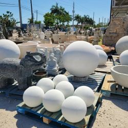Concrete Stone Ball Sphere / Cement Stone Garden Balls Backyard Patio Spheres / Concrete Orbs