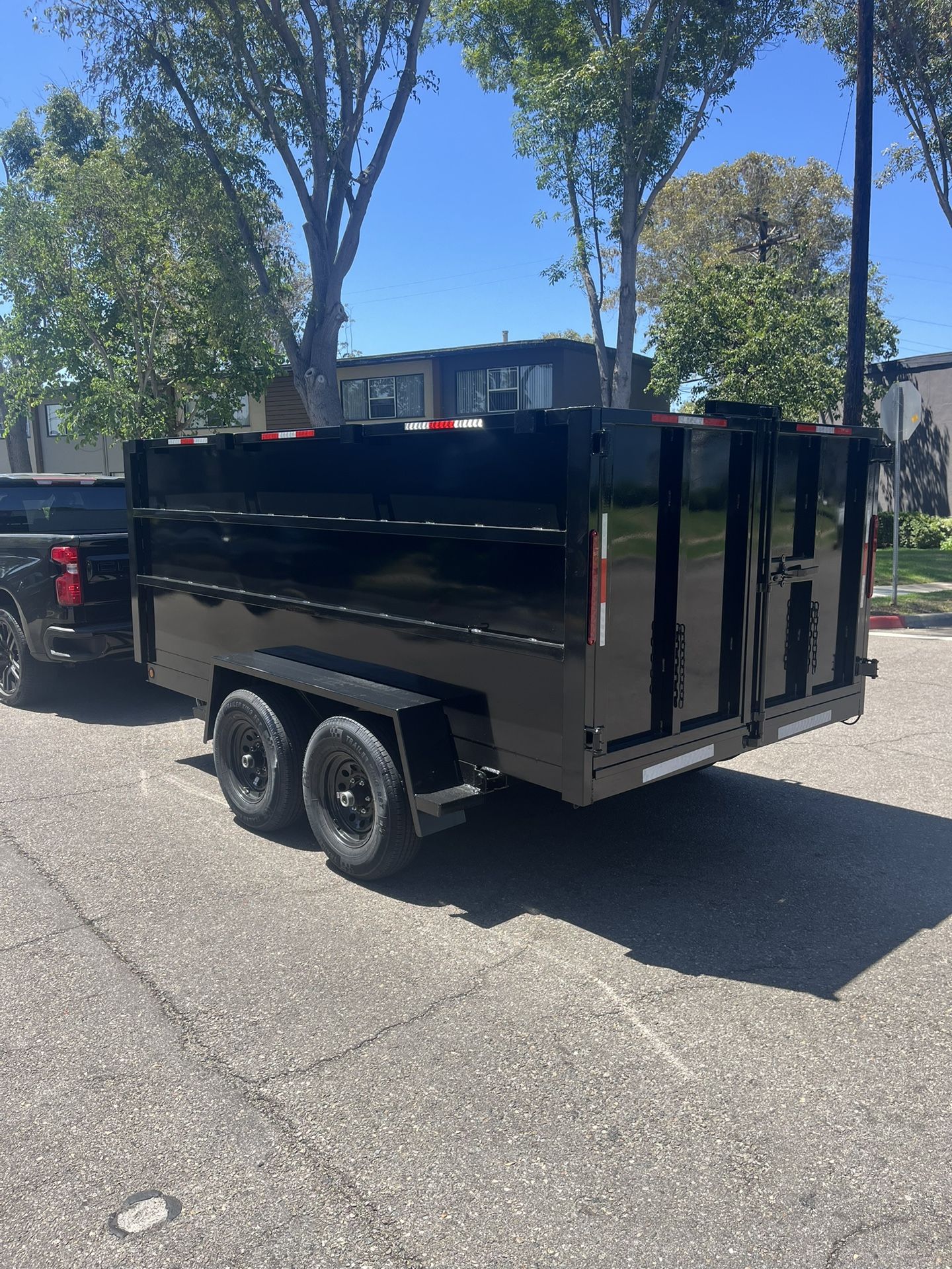 Hydraulic Dump Trailer
