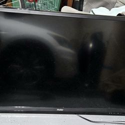 Haier 46" Flat Screen Smart Tv