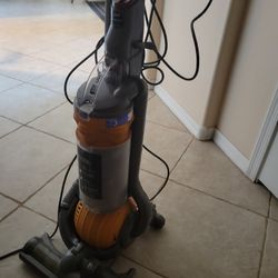 Corded Dyson Vacuum 
