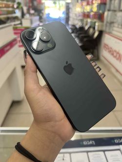 iPhone 16 Pro Max 512GB UNLOCKED 