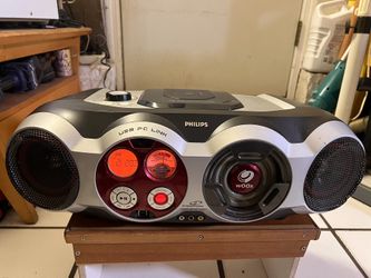 Phillips AZ2555 PC Link USB Gameport CD AM/FM Radio Soundmachine Audio Boombox