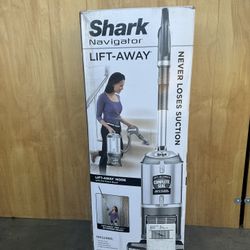 Shark Navigator Lift Away New Same Pic 150