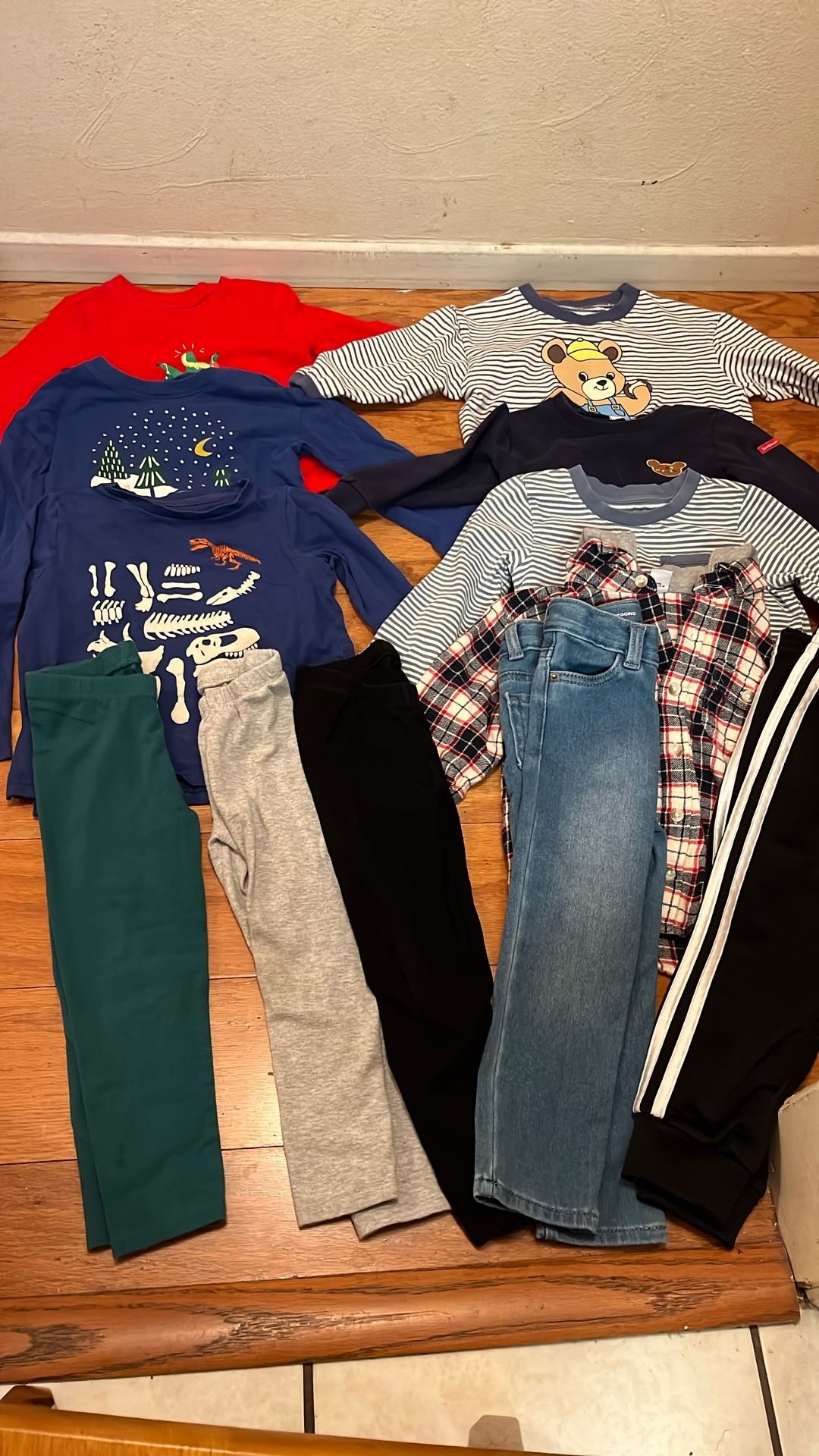 Lot Of 12pcs Toddler Boy size 3T Clothes Long sleeves T-shirts Leggings Jeans Pants Cat&Jack Old Navy Joules