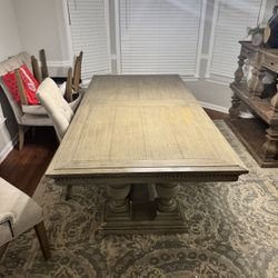 Running Room Table With 6chairs