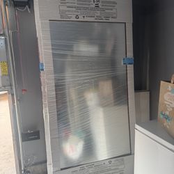 Mirrored glass Sliding Closet Door