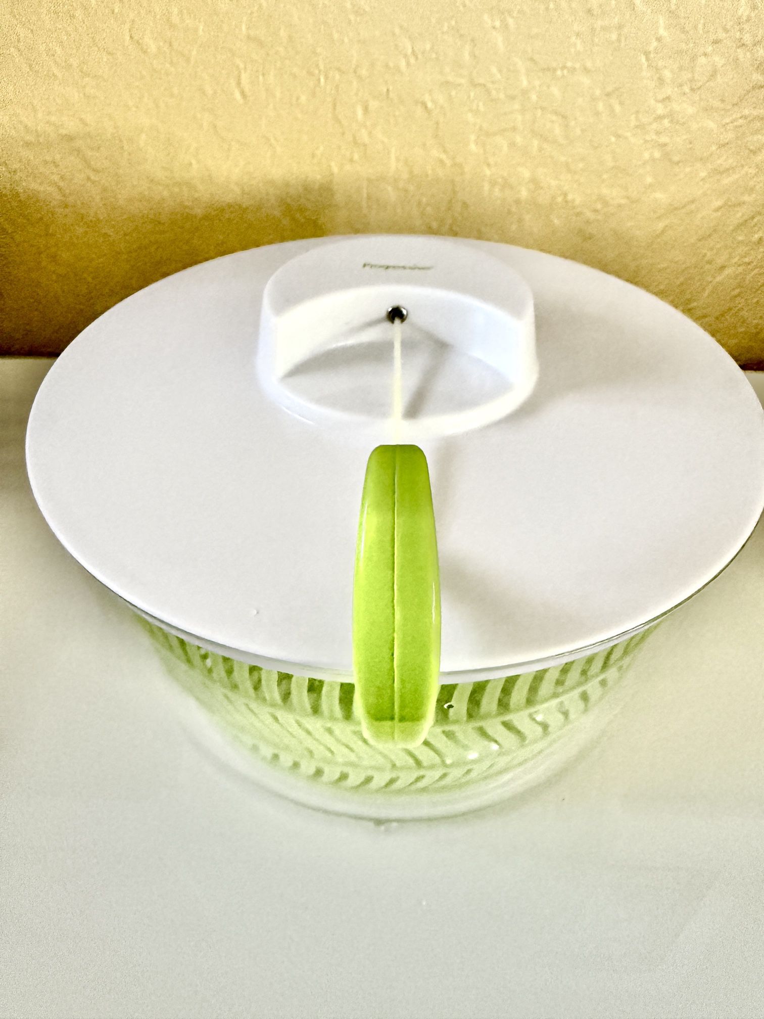 Pre-Loved Progressive Salad Spinner Pull String Handle
