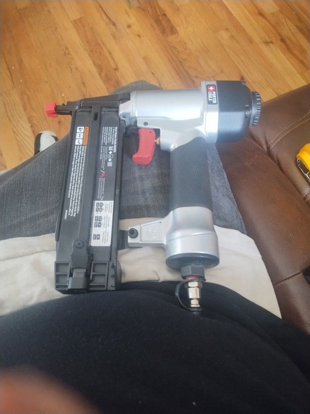 Brad Nailer Porter Cable 