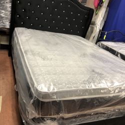 New Queen Size Bed With Mattress And Boxspring Included 