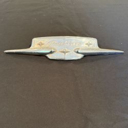 1949 Pontiac Hood Emblem