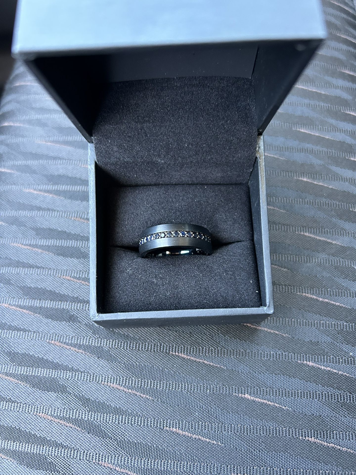 Mens Tungsten Wedding Band