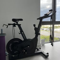 Stationary Exercise Bike - Echelon EX-3 – Like New – Priced to Sell!