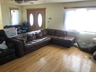 Nice sectional couch leather