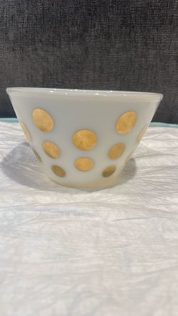 Vintage Fire King Gold Dot Nesting Mixing Bowl Milk Glass Oven Ware 7.5"