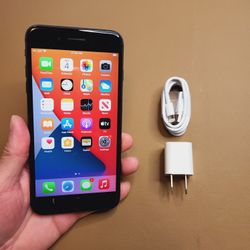 iPhone 8 Plus - UNLOCKED - Like New 