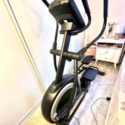 Pro Form Carbon EL Elliptical 