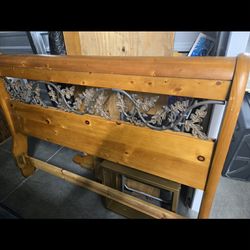 Queen Size Oak Sleigh Bed