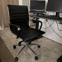 Black Office Chair