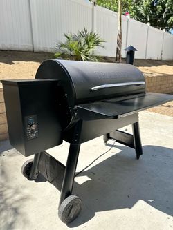 Traeger Smoker (works great)
