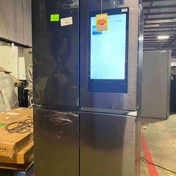SAMSUNG RF23ASG Family Hub Counter-Depth French Door Refrigerator XB4