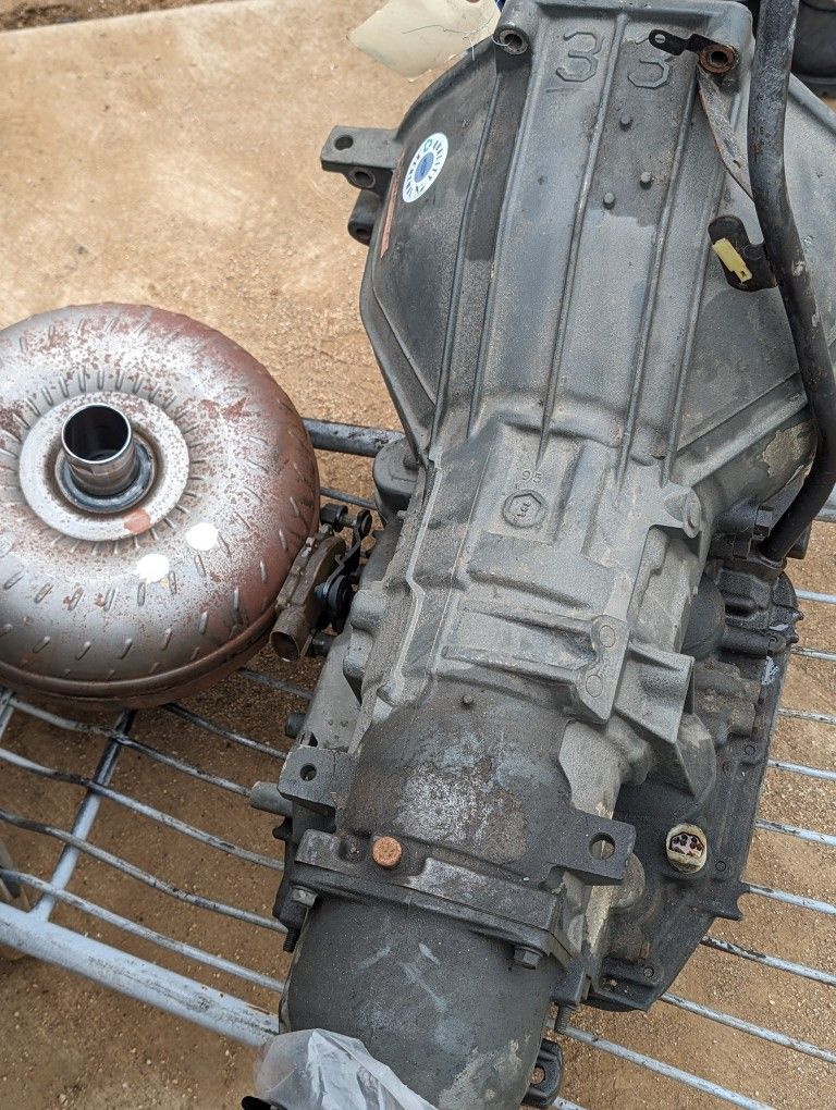 Transmission Rebuilt Crown Vic Grand Marquis for Sale in Riverside, CA