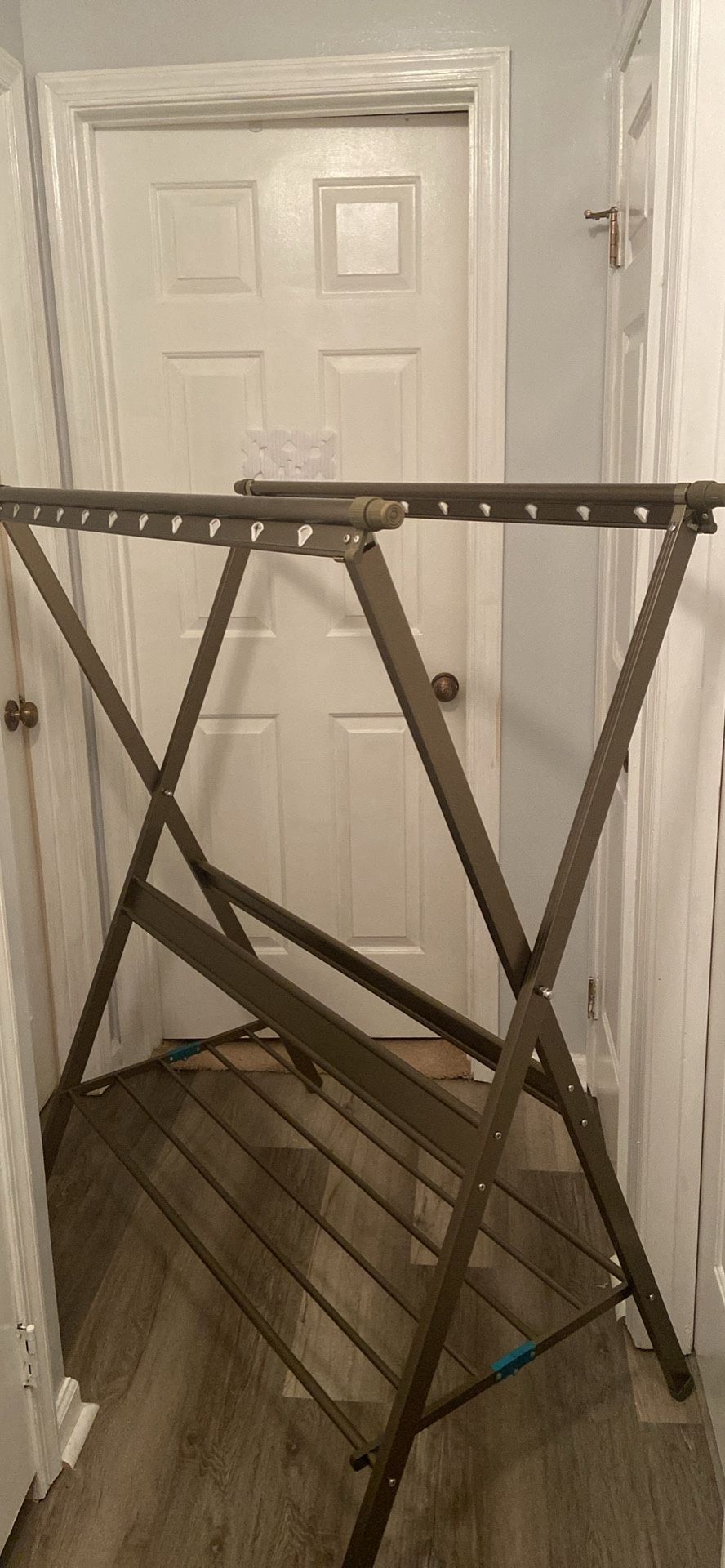 light weight foldable clothing rack