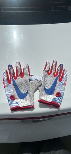 SMU football gloves