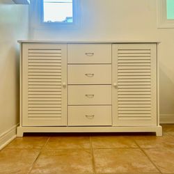 White Cabinet Dresser with Louvered Doors and Drawers
