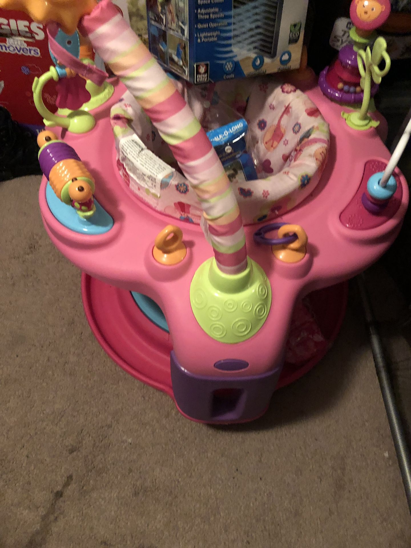 Baby bouncer toy